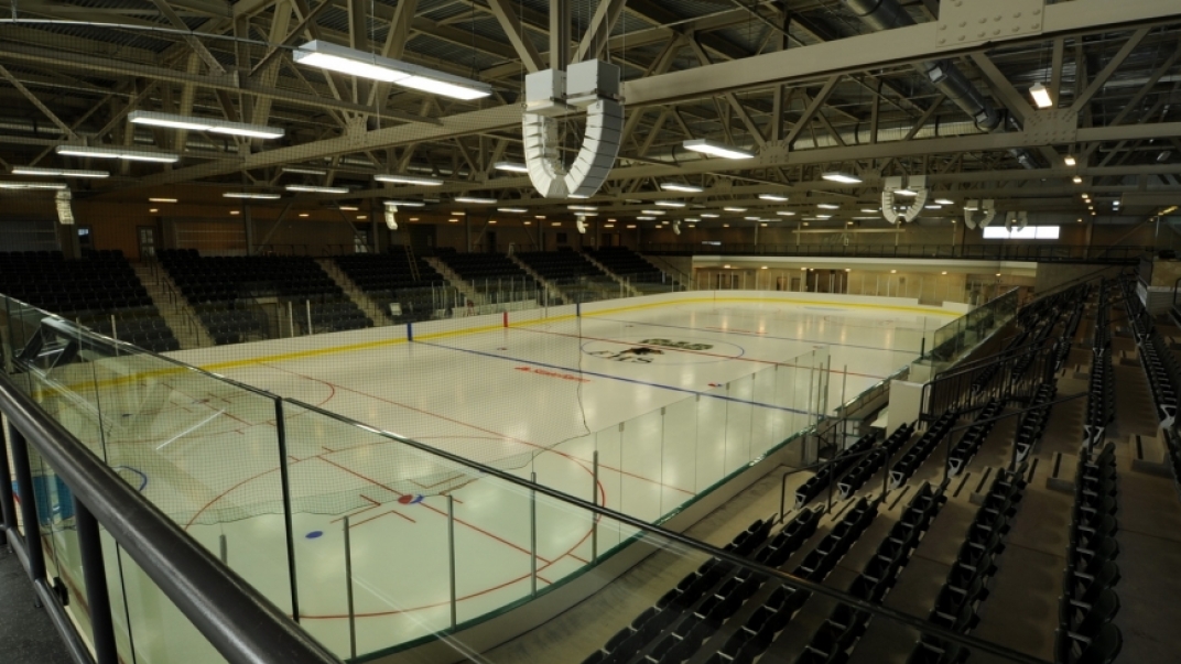 Interior of medium-sized hockey arena