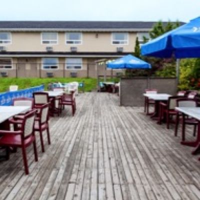 The patio at Charlies Bar and Grill