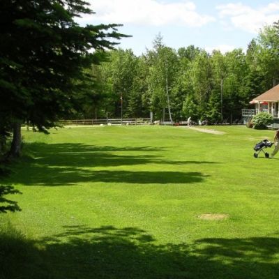 outdoor shot of the greens at Gilridge Golf Club